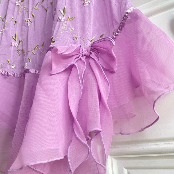 Hilary & Hansen embroidered dress - Picture 3 of 8